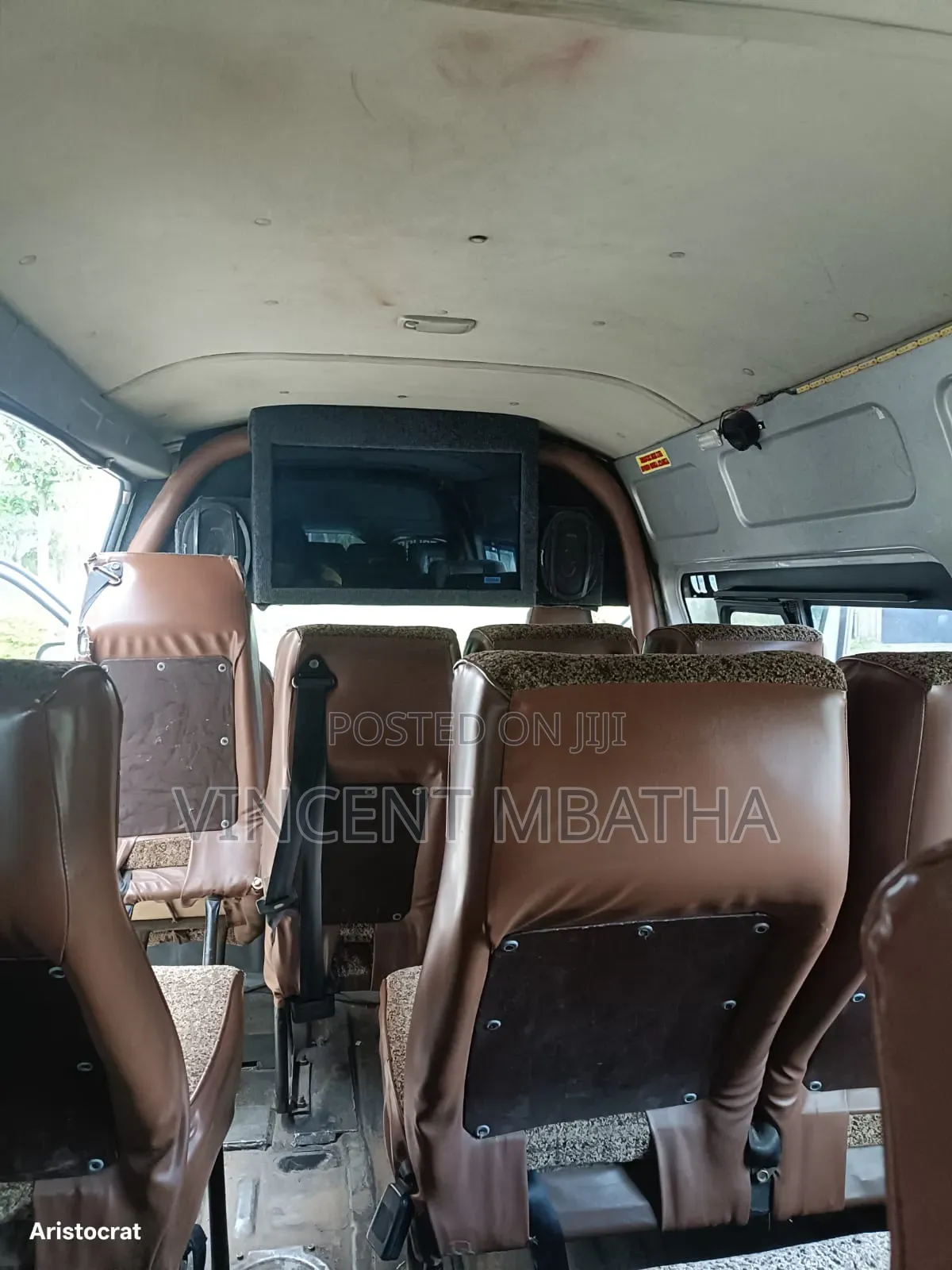 Toyota HiAce 2017 Silver