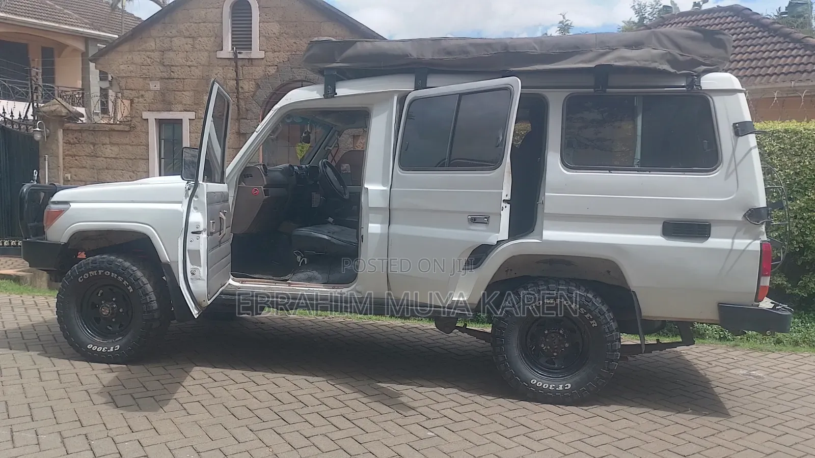 Toyota Land Cruiser 2010 White