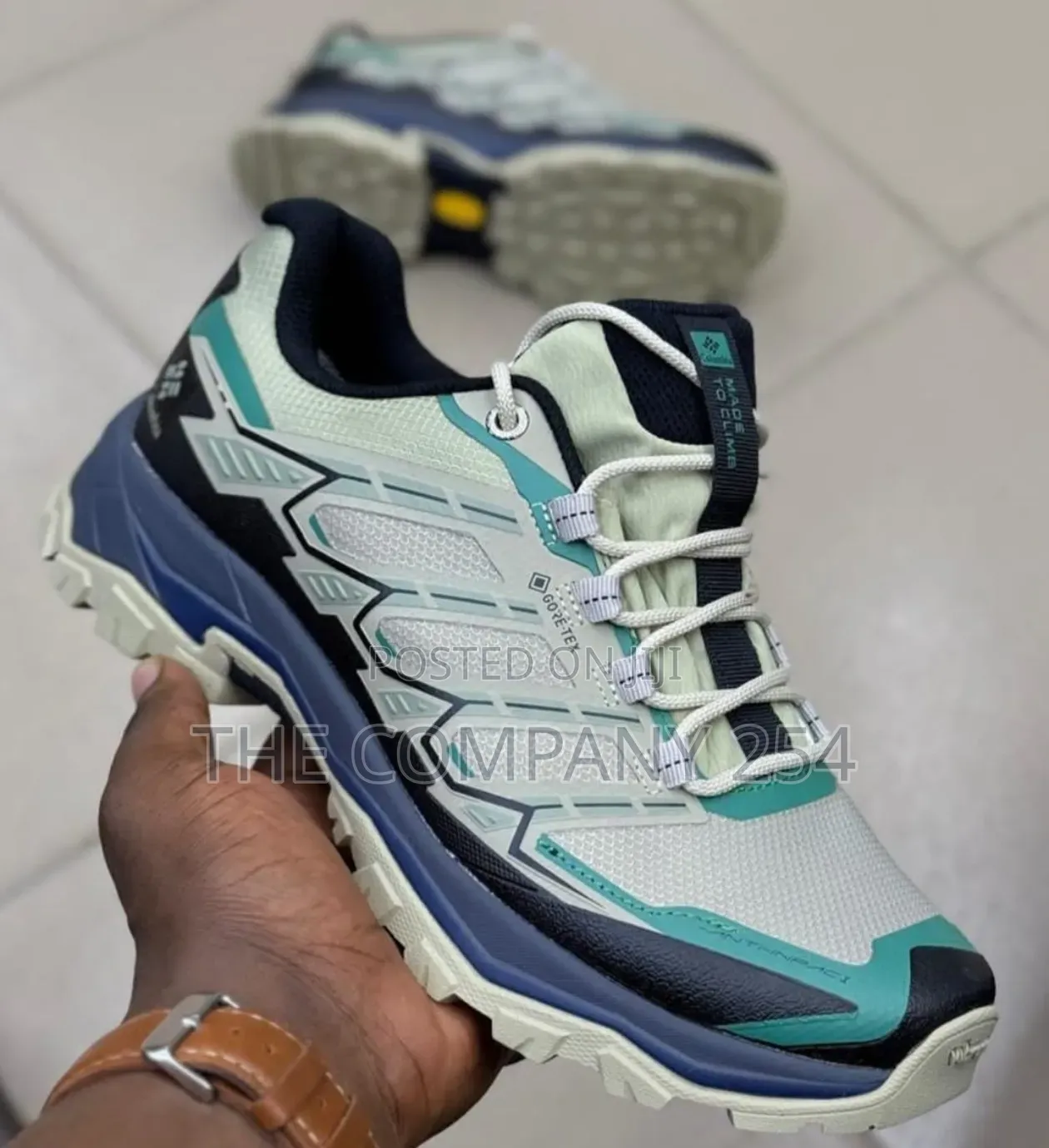 Quality Casual Leather Colombia Rubber Sole Outdoor Shoes Available