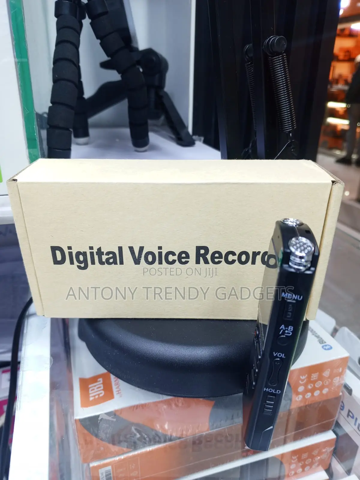8gb Digital Voice Recorder Portable Audio Recorder With LCD