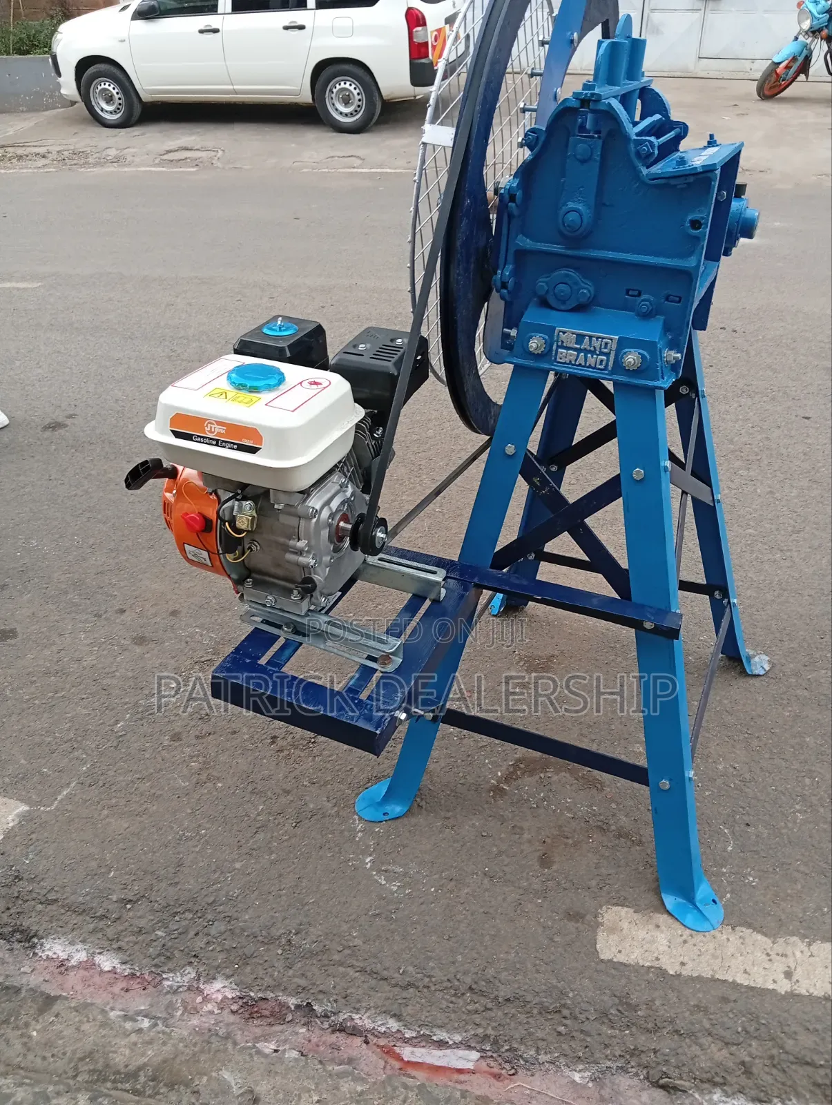 Milano 3 Blade Chaff Cutter