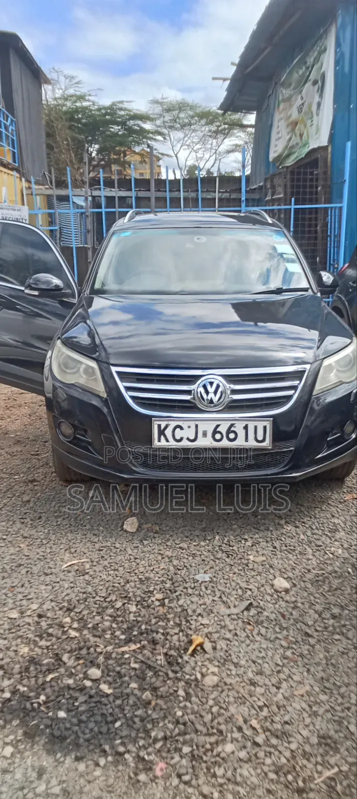 Volkswagen Tiguan 2009 Black