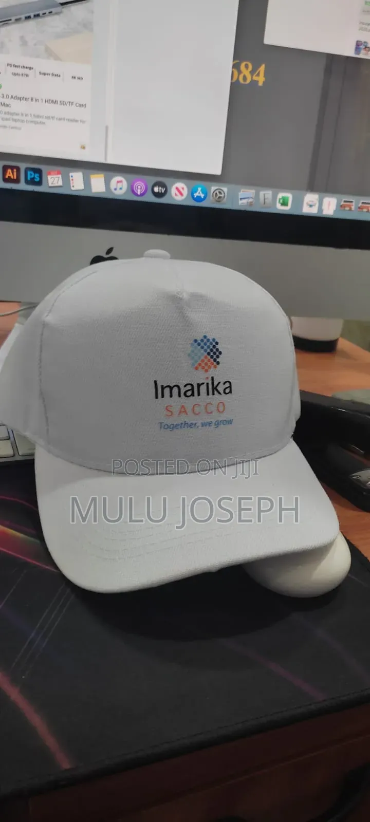 Caps Reflectors