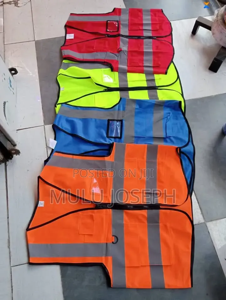 Caps Reflectors