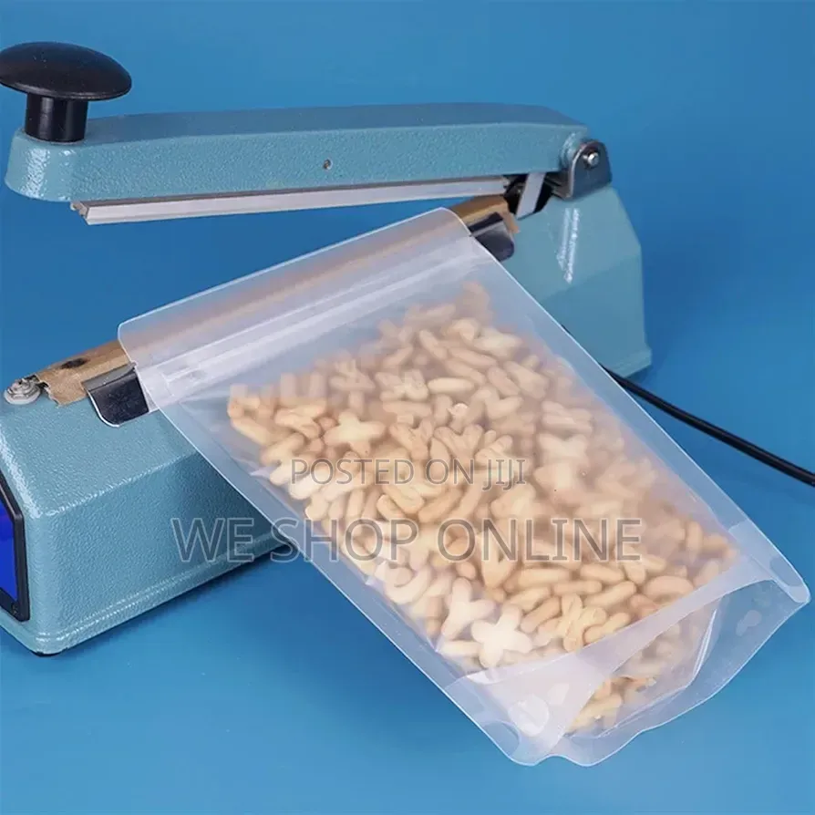 18*26cm Clear Matte Finish Stand Up Pouches With Ziplock 50pcs