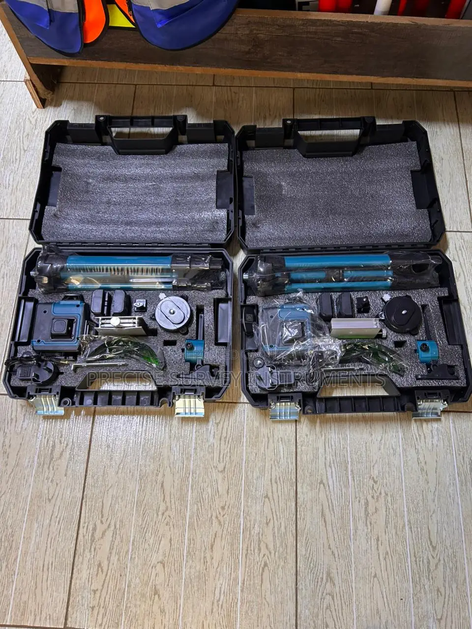 Multi-Directional 16-Line Laser Level