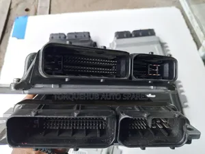 Nissan Xtrail Nt30 2005 Engine Control Unit