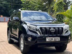Toyota Land Cruiser Prado 2016 Black