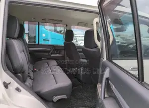 Mitsubishi Pajero 2019 Pearl