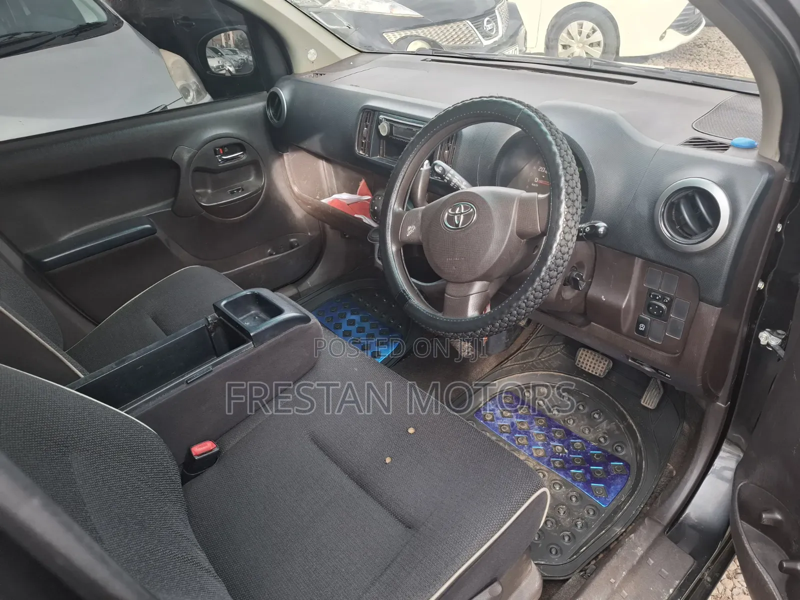 Toyota Passo 2015 Black