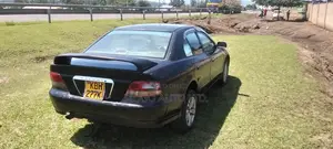 Mitsubishi Galant 2000 Black
