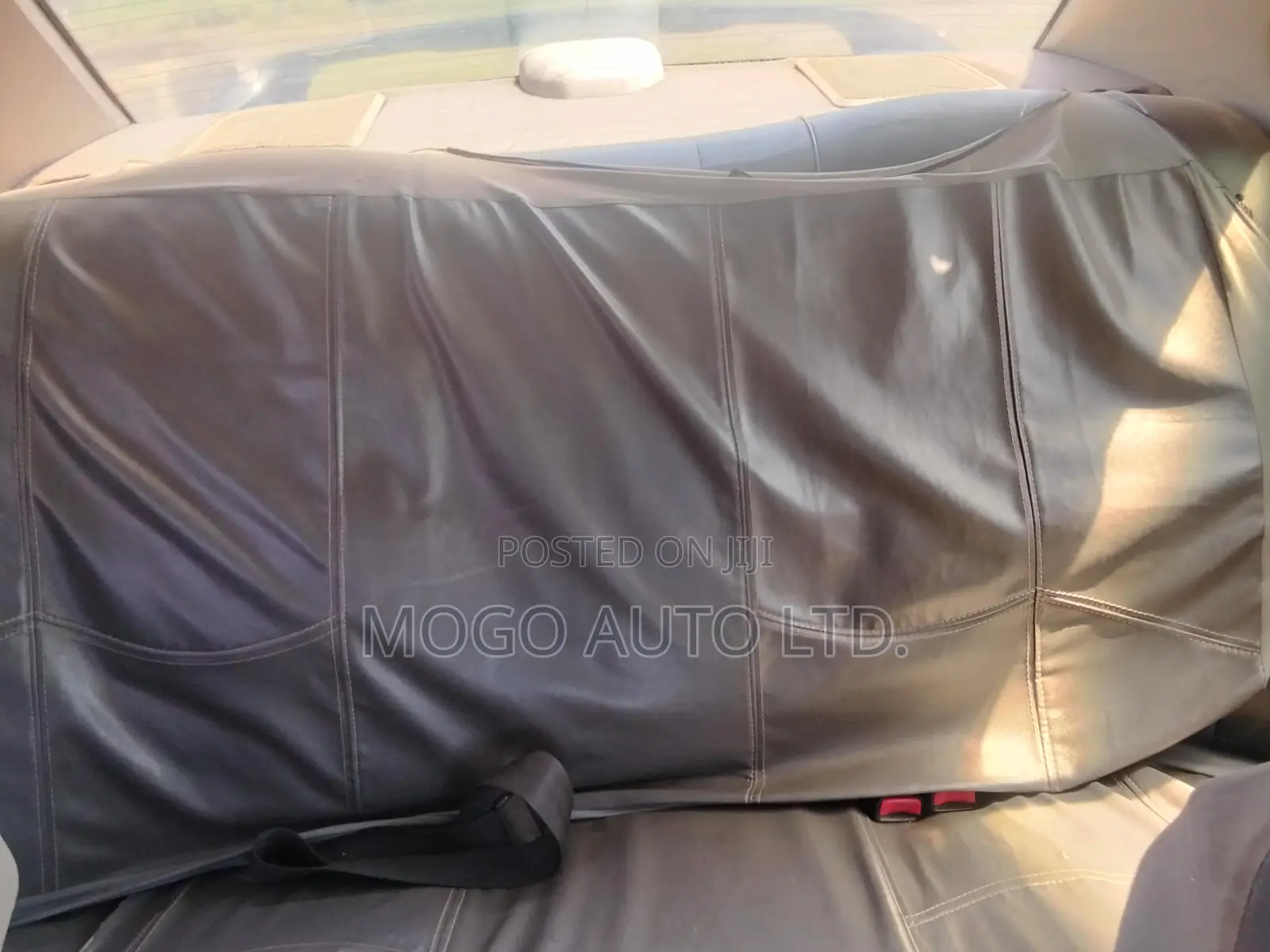 Mitsubishi Galant 2000 Black