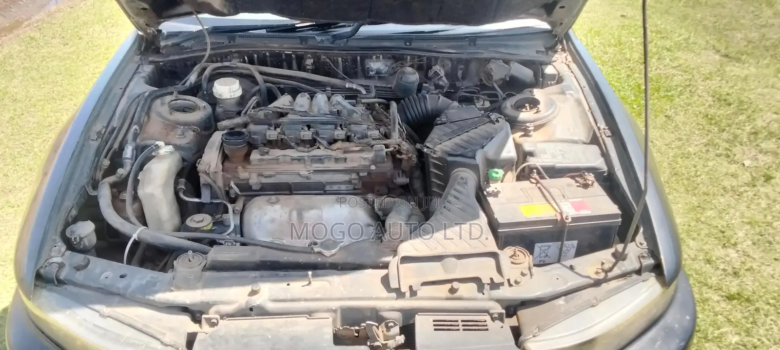Mitsubishi Galant 2000 Black