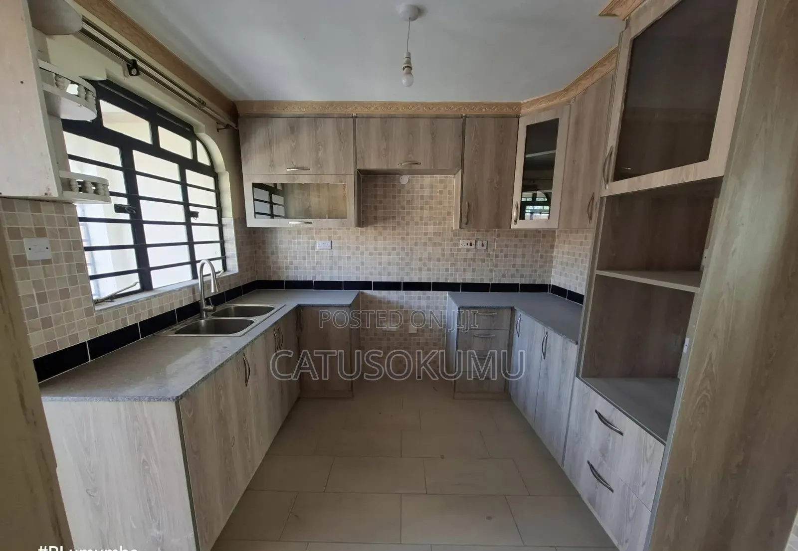 4bdrm Maisonette in Syokimau, Gateway Mall Area for rent