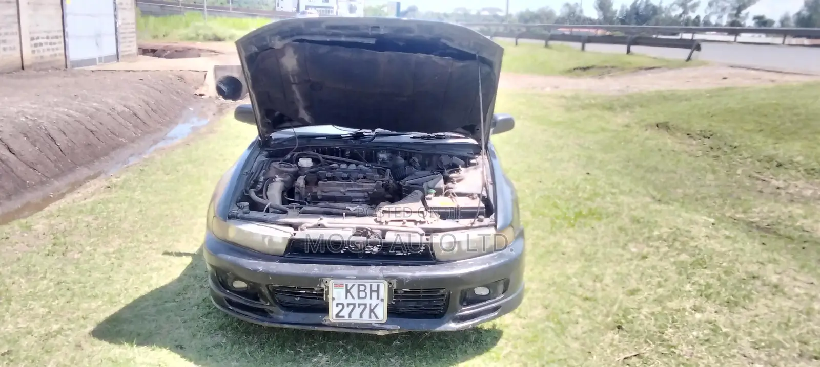 Mitsubishi Galant 2000 Black