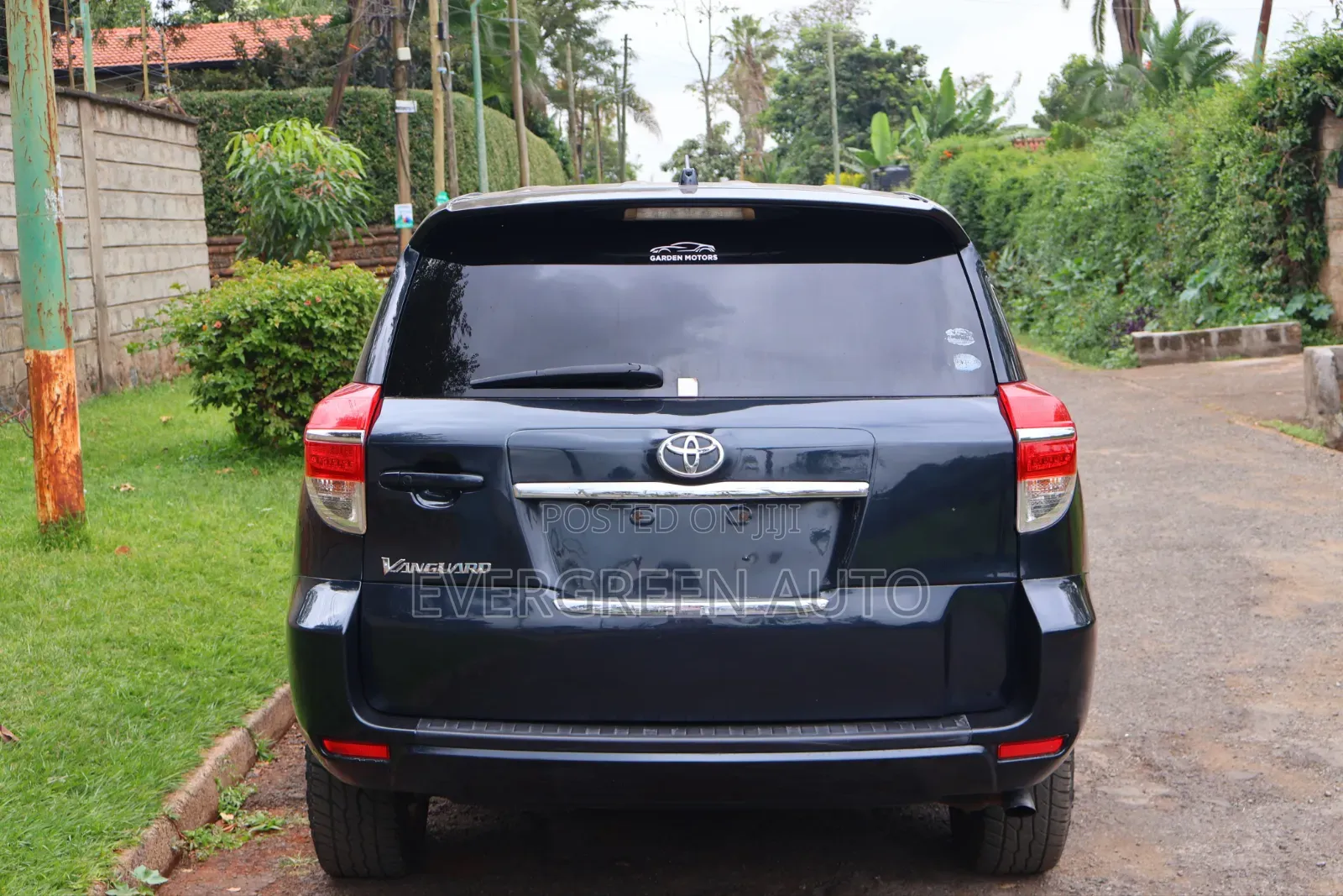 Toyota Vanguard 2012