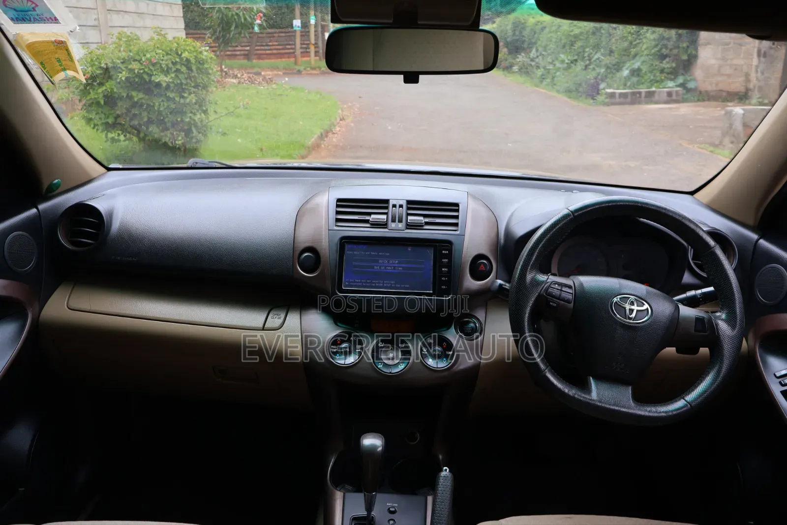 Toyota Vanguard 2012
