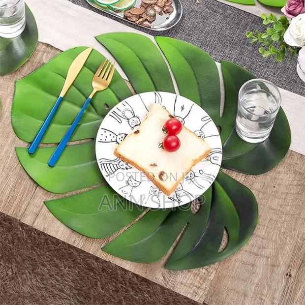 Leaf Table Matts