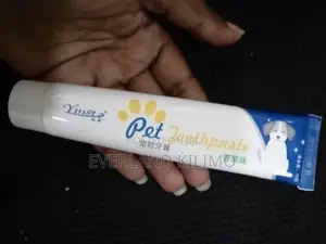 Vanilla-Flavored Toothpaste for Dogs