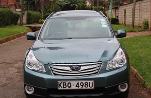 Subaru Outback 2.5i 2011 Blue