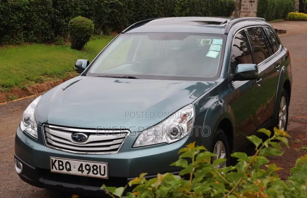Subaru Outback 2.5i 2011 Blue