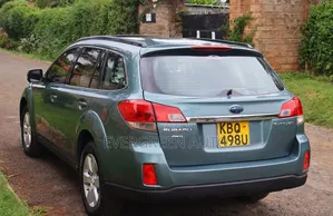 Subaru Outback 2.5i 2011 Blue