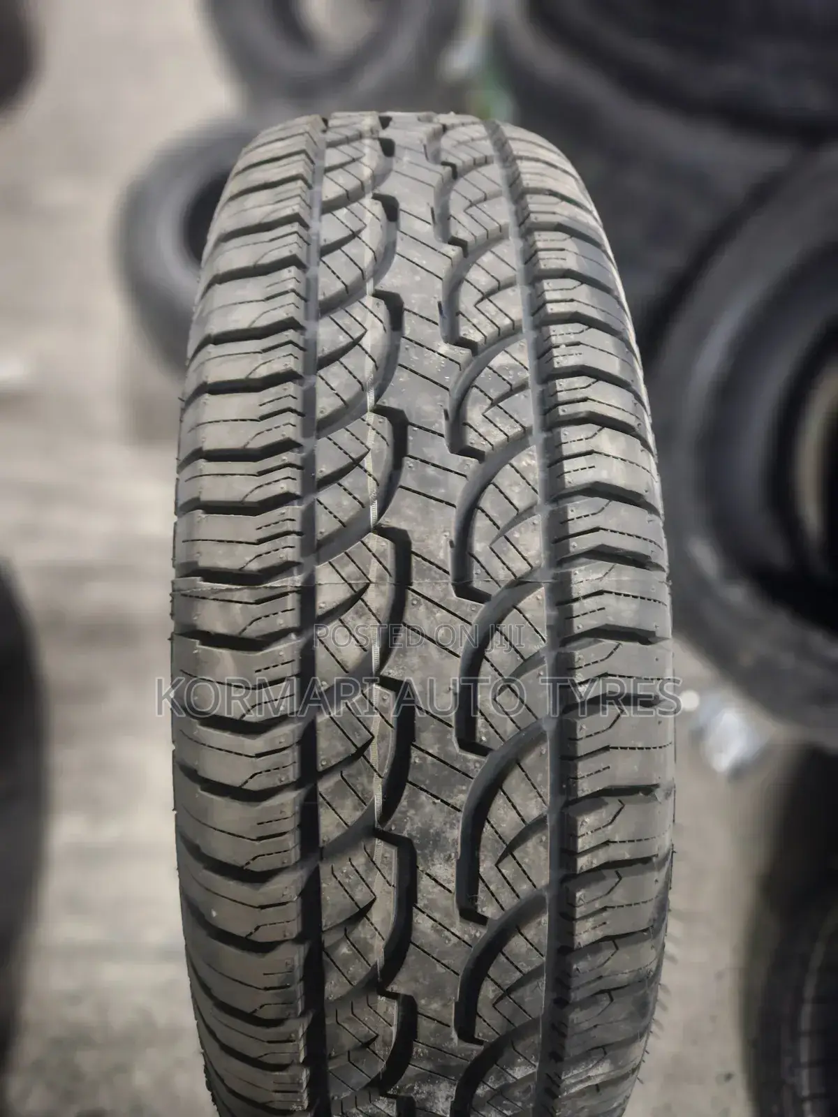 235/75r15 Centara 109t