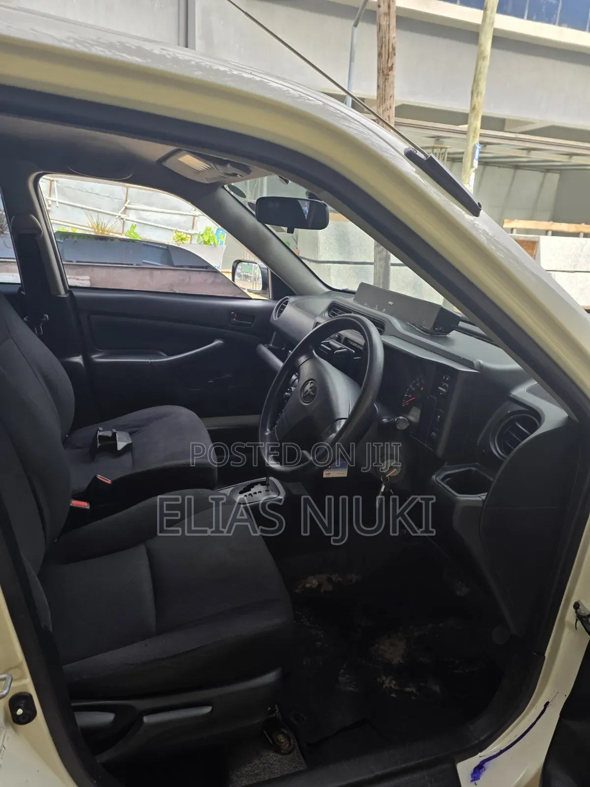 Toyota Probox 1.3 DX Comfort 2WD 2015 White
