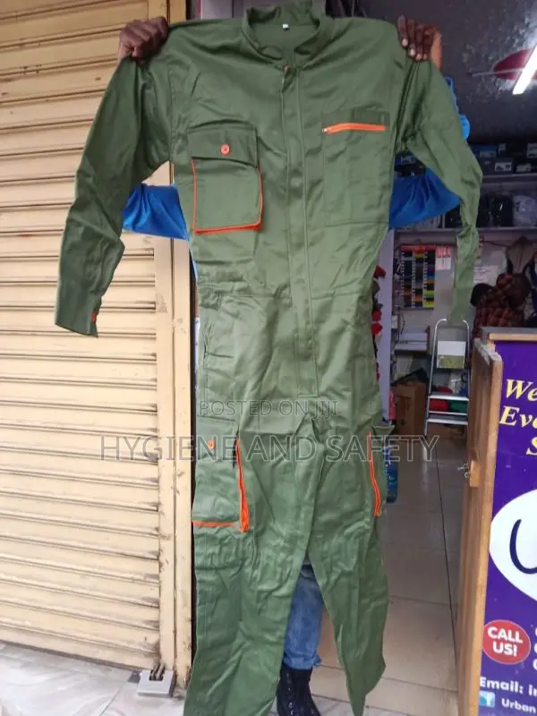 Cargo Overall