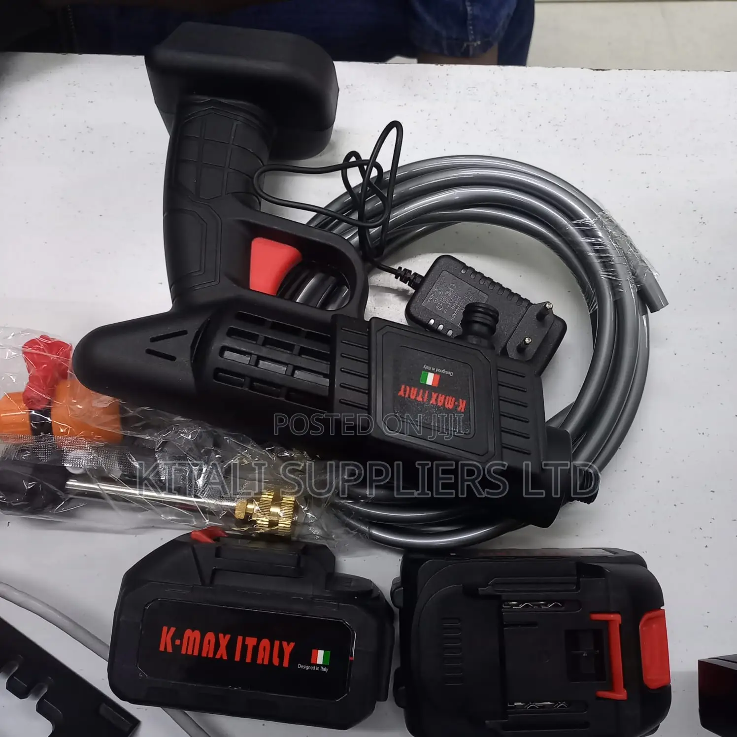 K-Max Italy Cordless High-Pressure Car Washer Gun Kit