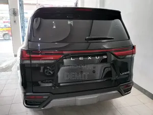 Lexus LX 600 2022 Black