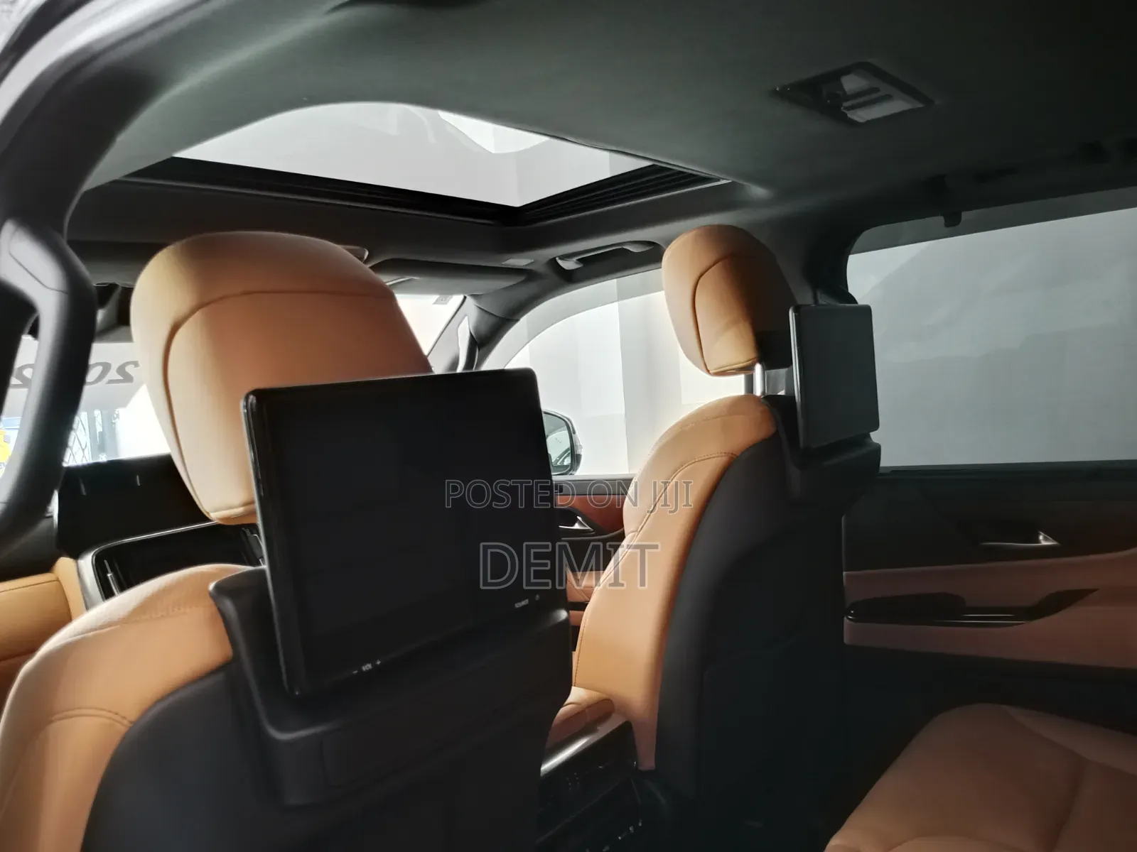 Lexus LX 600 2022 Black