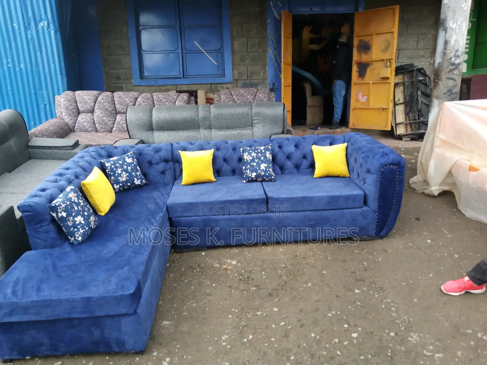 Blue L Seat
