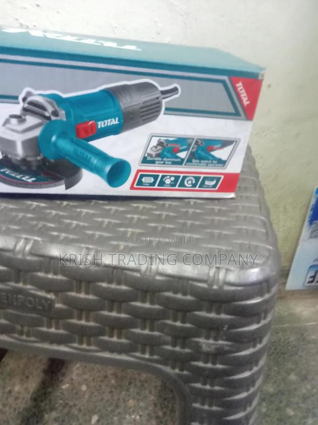 Total 710w Angle Grinder - main view