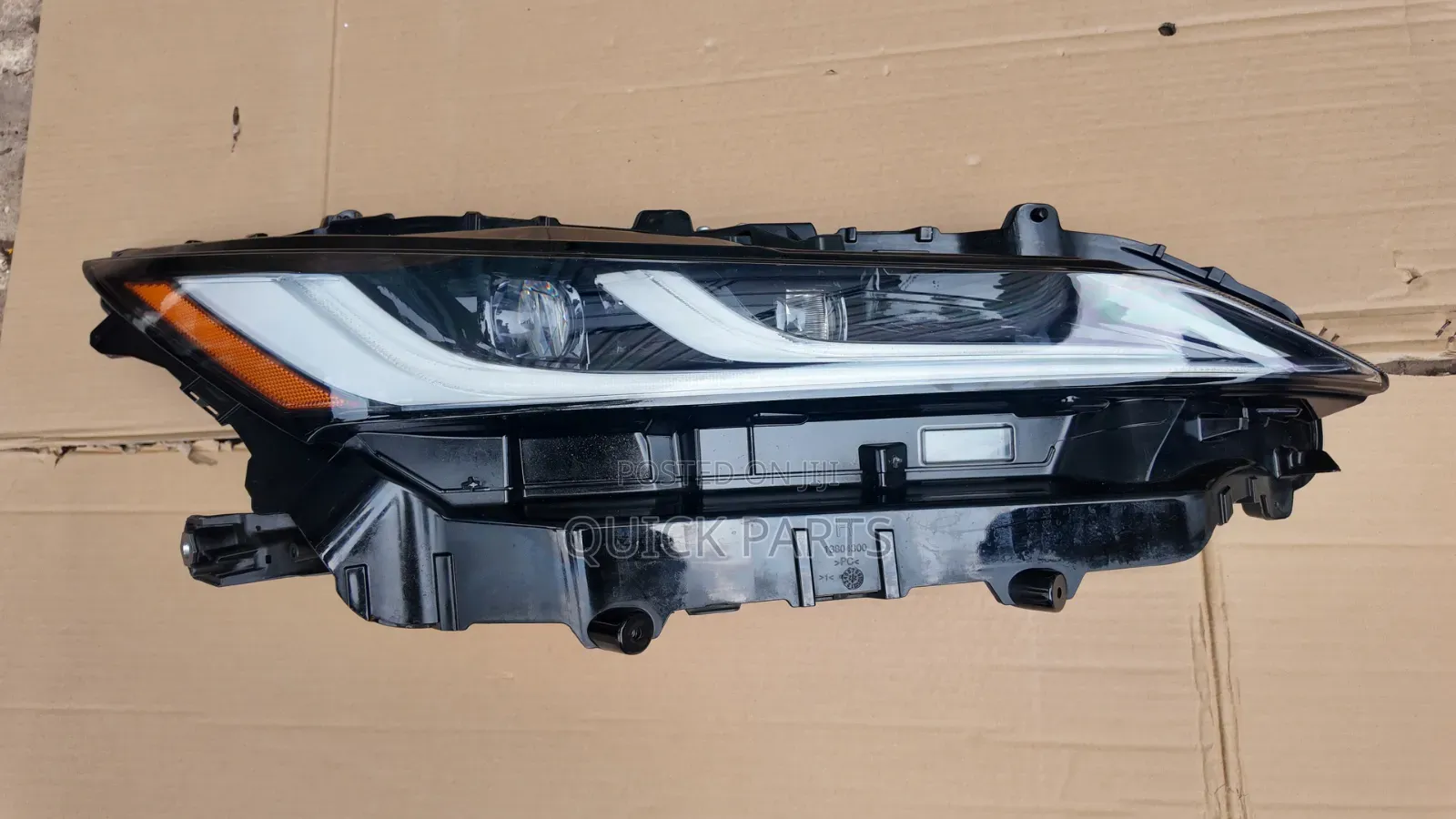 Toyota Harrier 2020 RHS Headlight