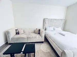 Executive Studio South B