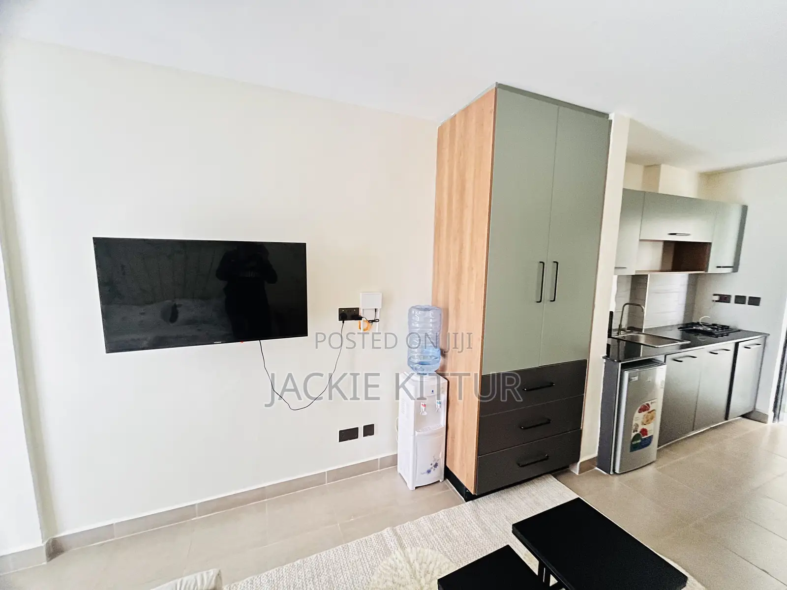 Executive Studio South B