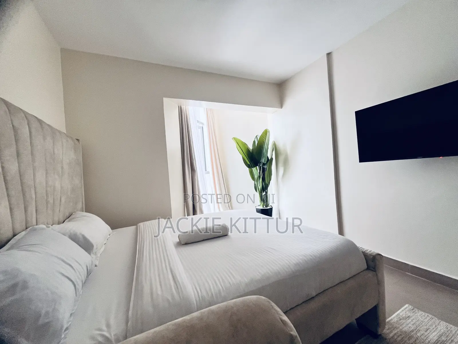 Executive Studio South B