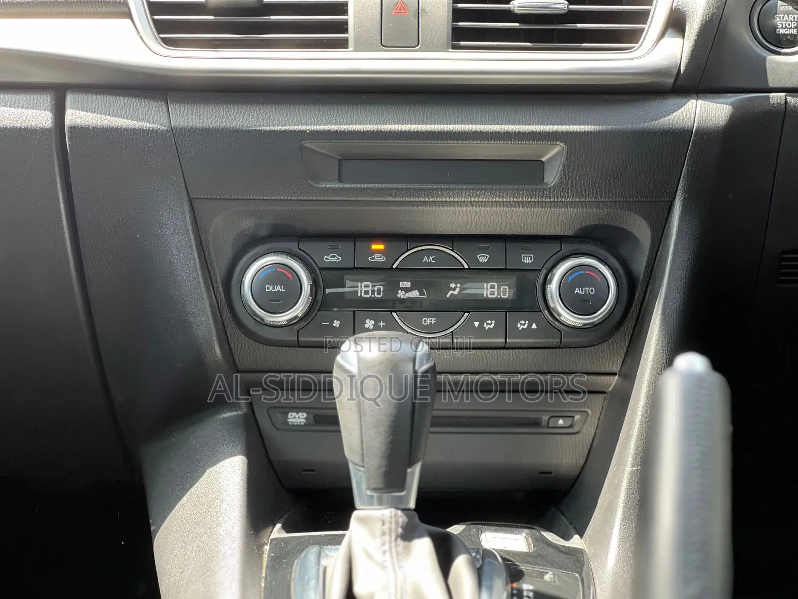 Mazda Axela 2019 Silver