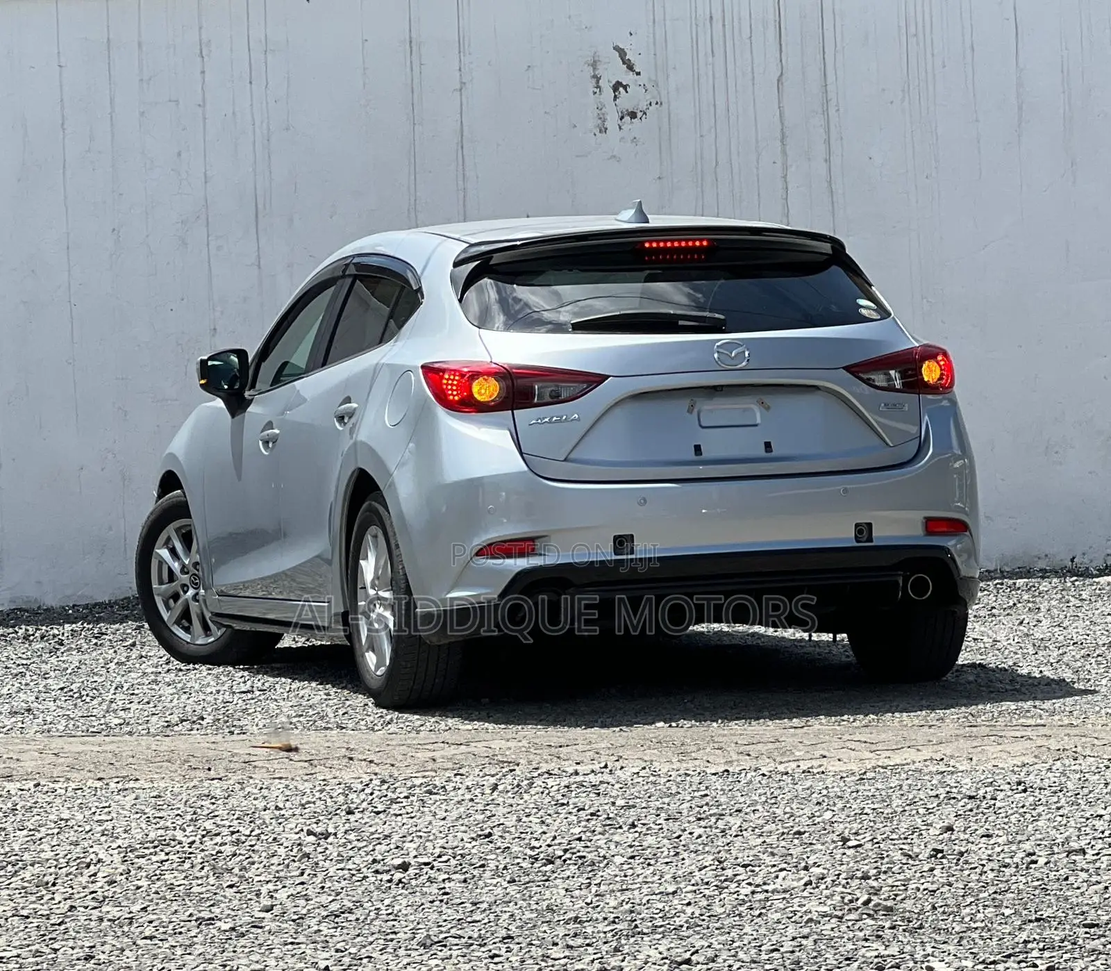 Mazda Axela 2019 Silver