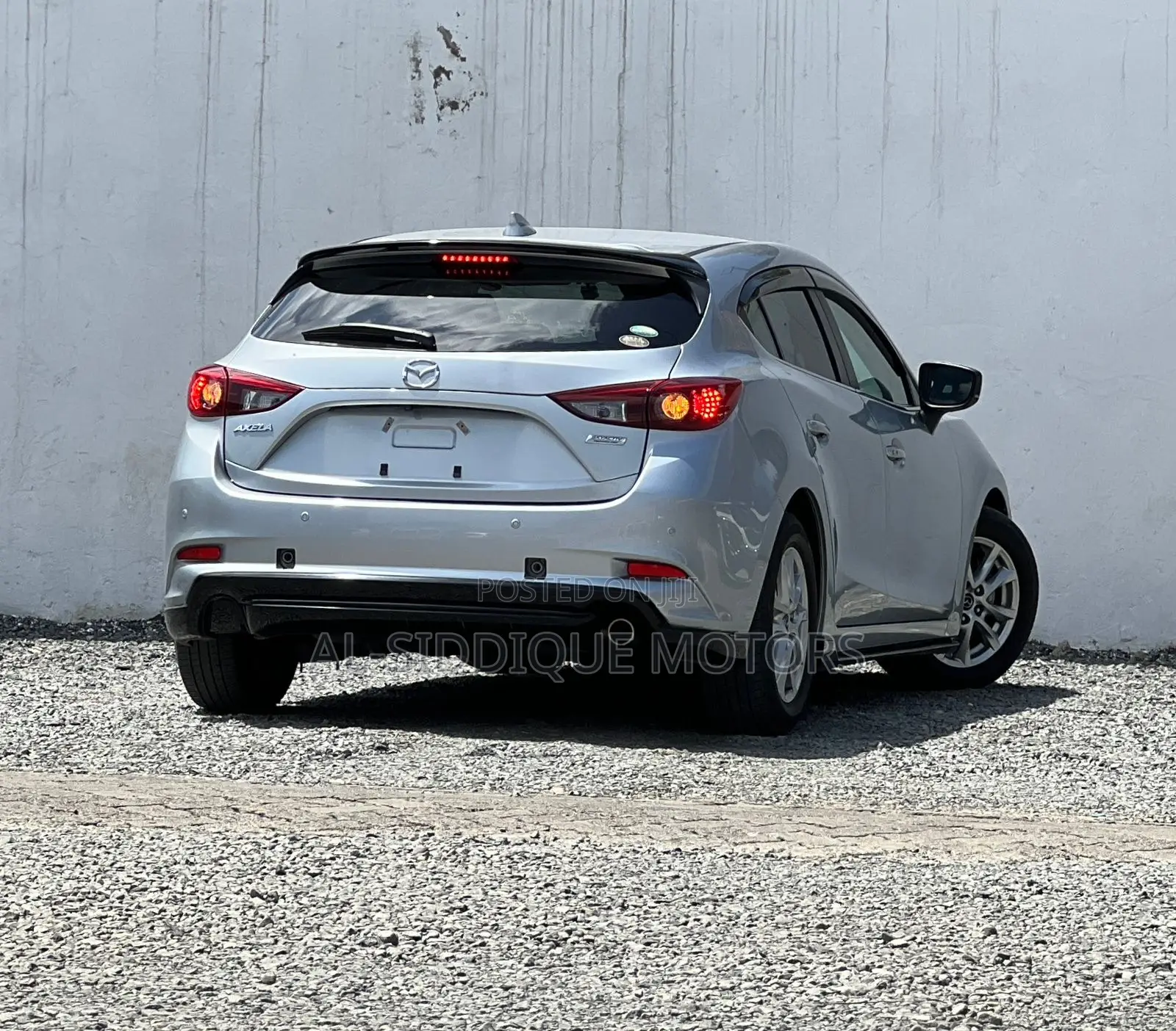 Mazda Axela 2019 Silver