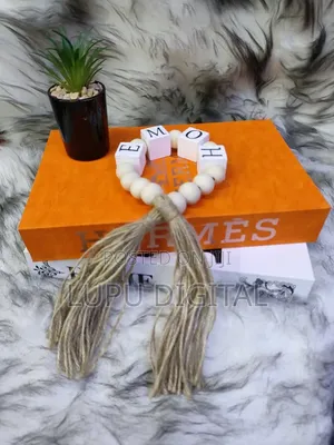 Quality Decor Beads.