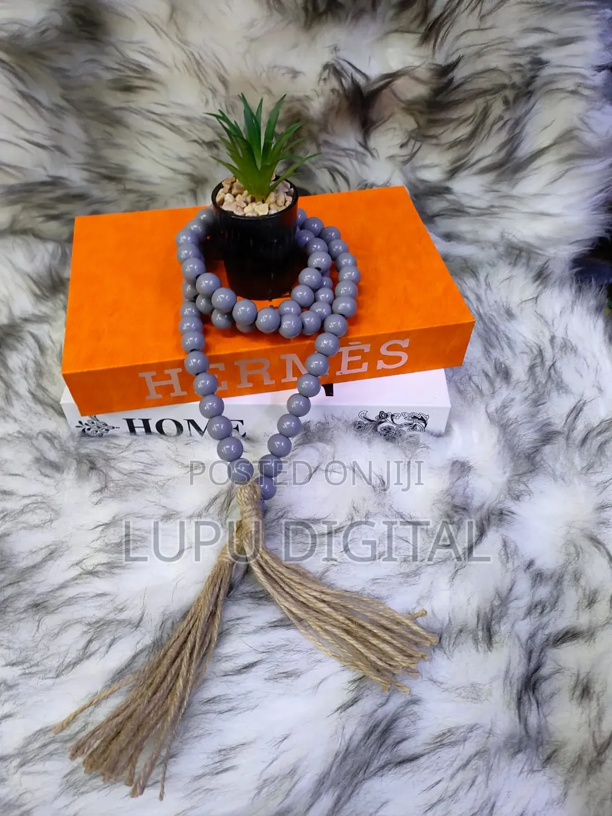 Quality Decor Beads.