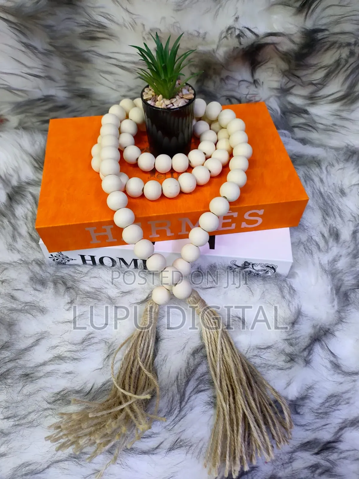Quality Decor Beads.