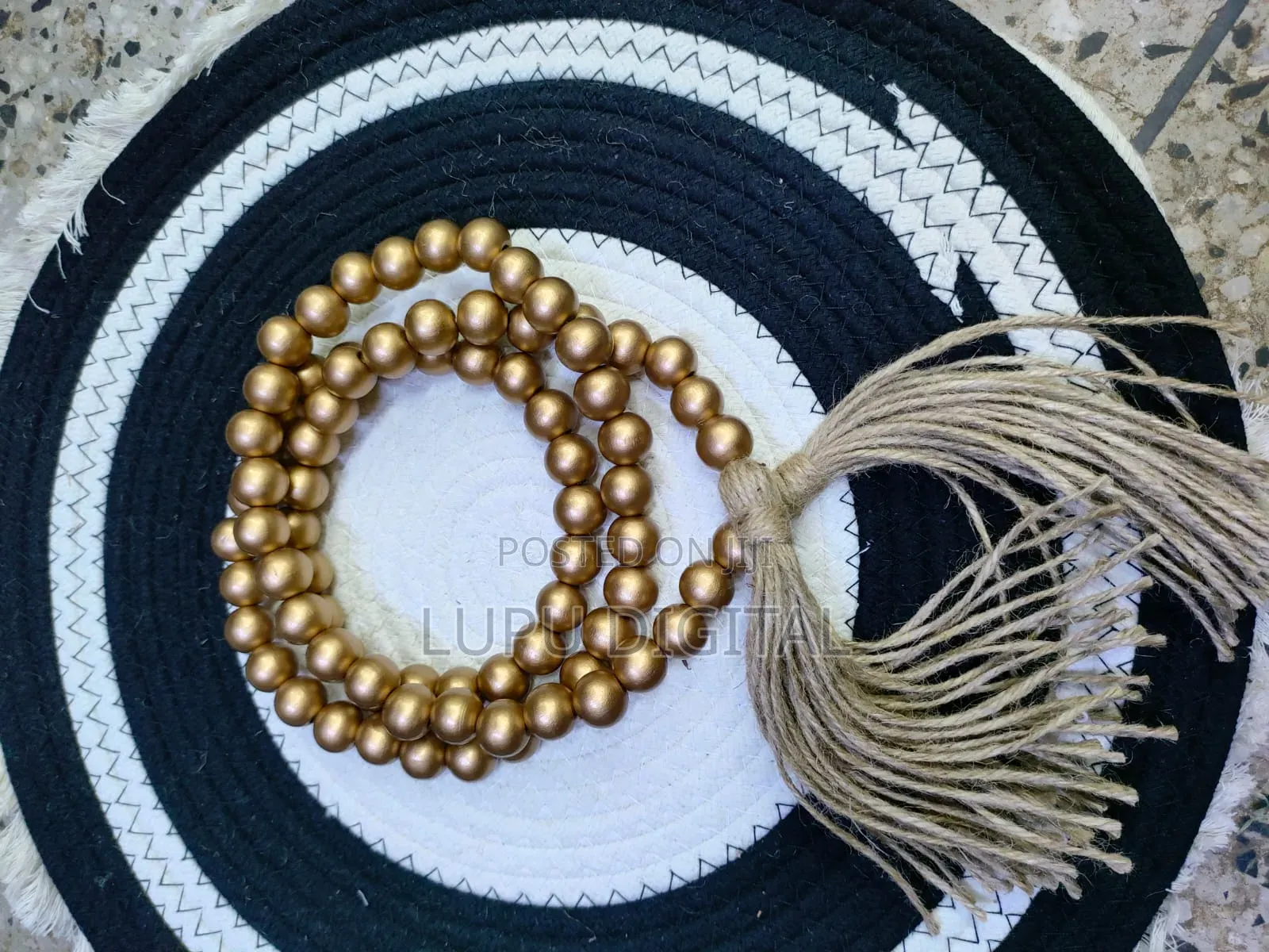 Quality Decor Beads.