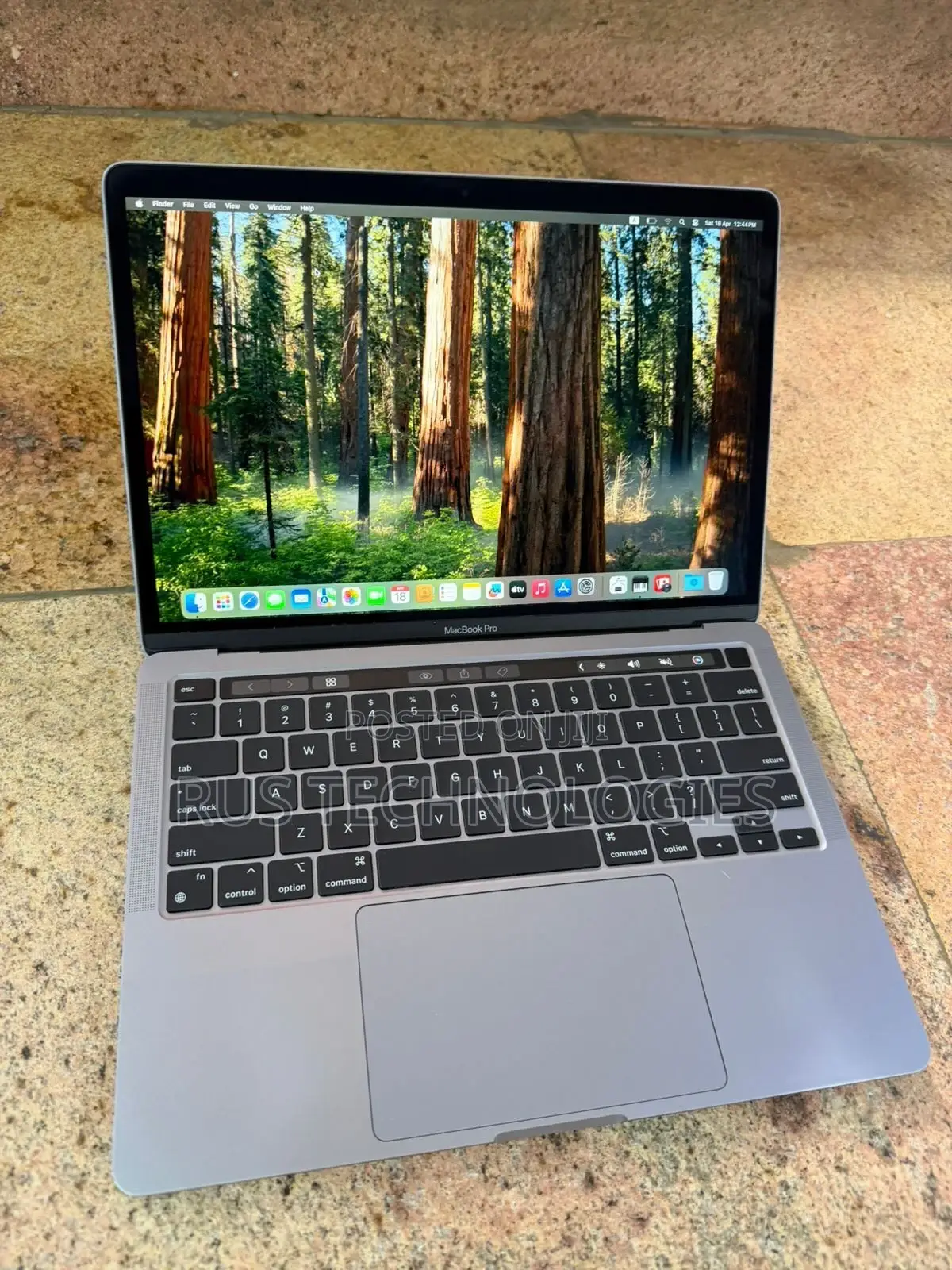 Laptop Apple MacBook Pro 2020 M1 16GB Apple M1 Pro SSD 512GB