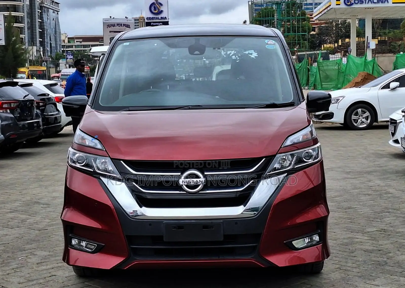 Nissan Serena 2019 Red