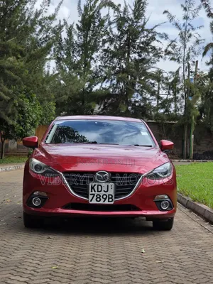 Mazda Axela 2015
