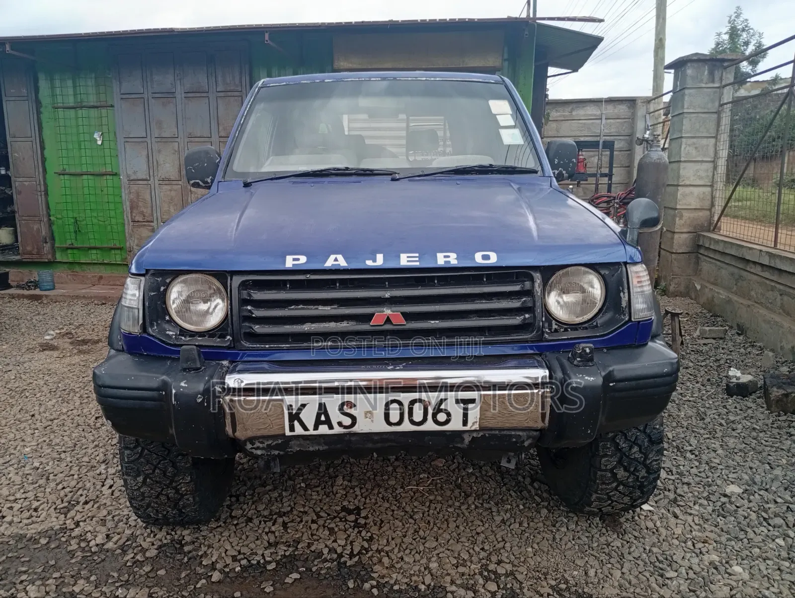 Mitsubishi Pajero Junior 1997 Blue