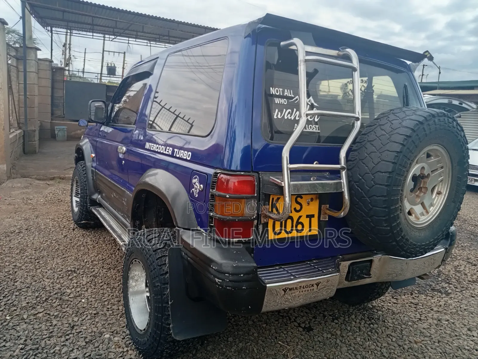 Mitsubishi Pajero Junior 1997 Blue